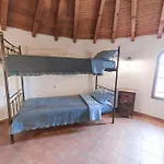 Üdülőközpont Tsolis Village 2*