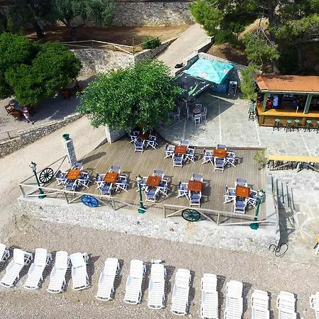 Resort Tsolis Village