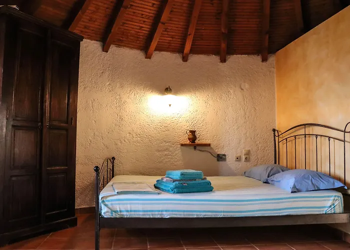 Resort Tsolis Village Lampiri (Peloponnese)