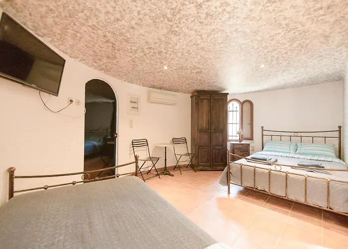 Tsolis Village 2*